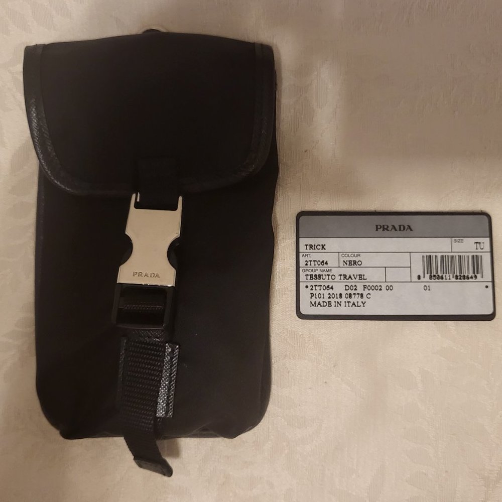 Prada black travel trick